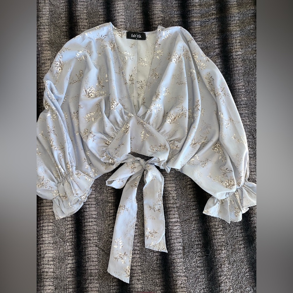 Fab’rik blue floral crop top.